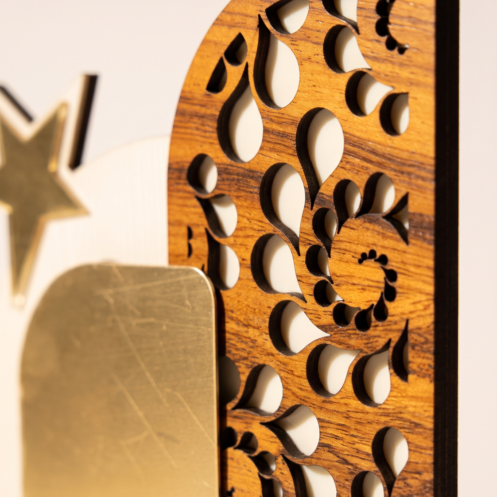 Personalized Paisley Wooden Excellence Award – Gold Plate